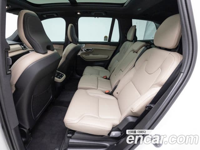 Volvo XC90 2세대 B6 Ultra Bright, 2026 11