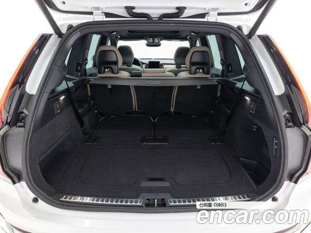 Volvo XC90 2세대 B6 Ultra Bright, 2026 17