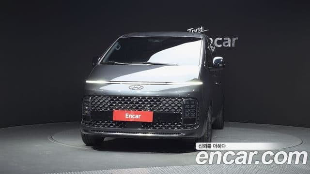 Hyundai Staria Inspiration, 2022 3
