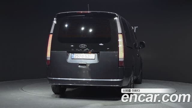 Hyundai Staria Inspiration, 2022 4