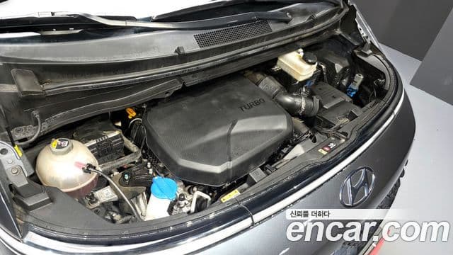 Hyundai Staria Inspiration, 2022 6