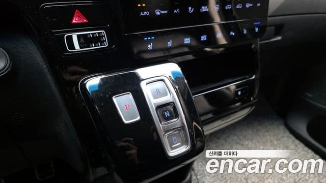 Hyundai Staria Inspiration, 2022 9