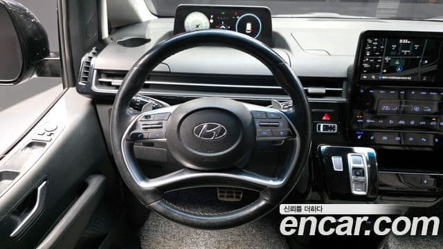 Hyundai Staria Inspiration, 2022 13
