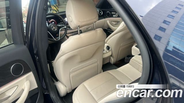 Mercedes-Benz E-класс W213 Avantgarde, 2022 10