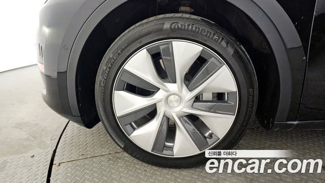 Tesla модель Y Long Range AWD, 2021 все фото