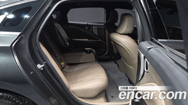 Kia K8 гибрид Noblesse, 2023 12