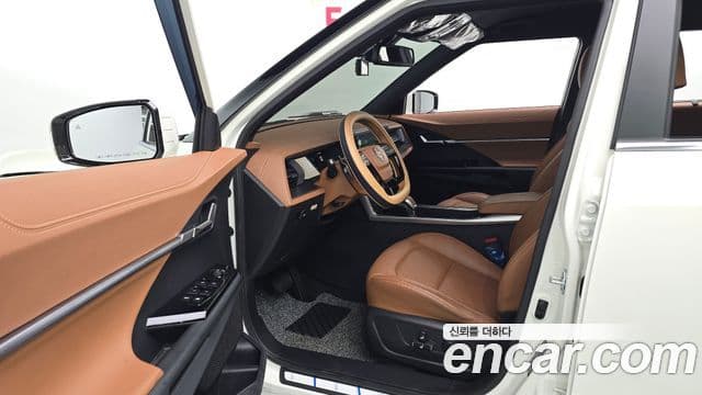 KG모빌리티(SsangYong) Torres T7, 2024 10