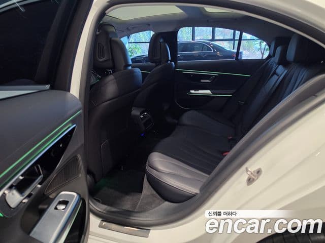 Mercedes-Benz E-класс W214 Exclusive, 2025 10