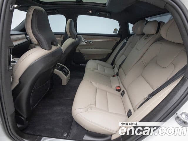 Volvo S90 B5 Ultra Bright, 2026 10