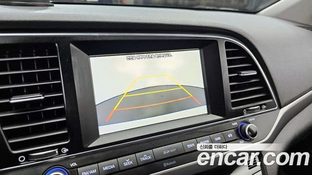 Hyundai Avante AD 1.6 GDI Smart, 2017 16