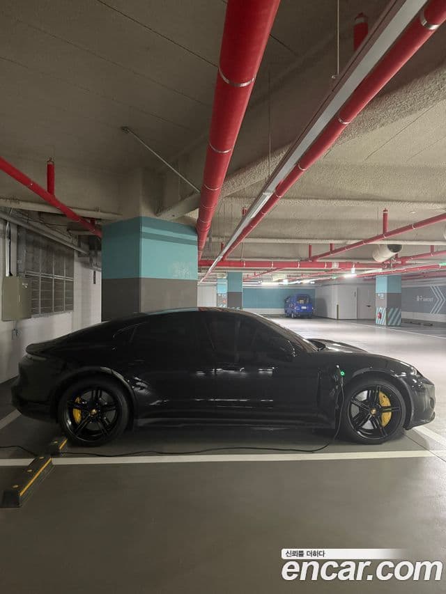 Porsche 타이칸 турбо S, 2021 4