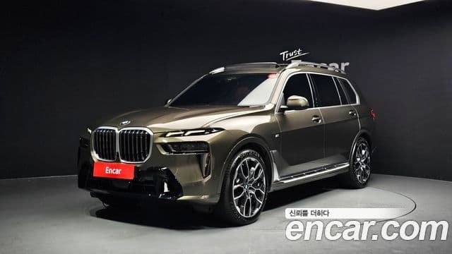 BMW X7 (G07) xDrive 40i M Sport 6인승, 2024 1
