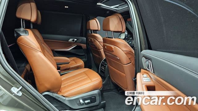 BMW X7 (G07) xDrive 40i M Sport 6인승, 2024 11