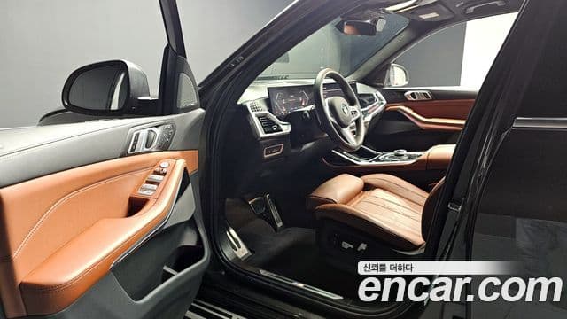 BMW X7 (G07) xDrive 40i M Sport 6인승, 2024 12