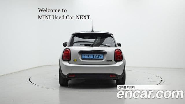 Mini Cooper Электрический (Electric) 4세대 SE Classic, 2022 4