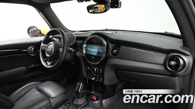 Mini Cooper Электрический (Electric) 4세대 SE Classic, 2022 7
