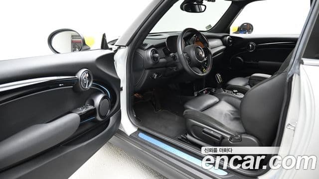 Mini Cooper Электрический (Electric) 4세대 SE Classic, 2022 11
