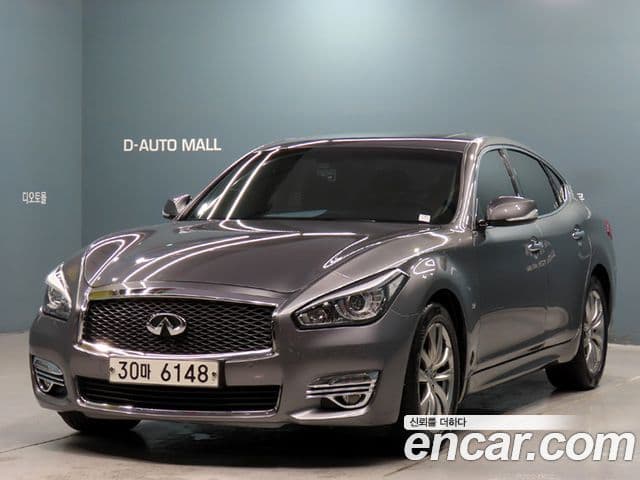 Infiniti Q70 Style, 2015 1