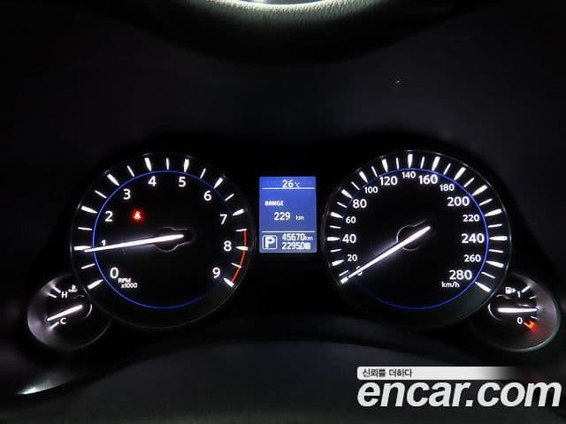 Infiniti Q70 Style, 2015 8