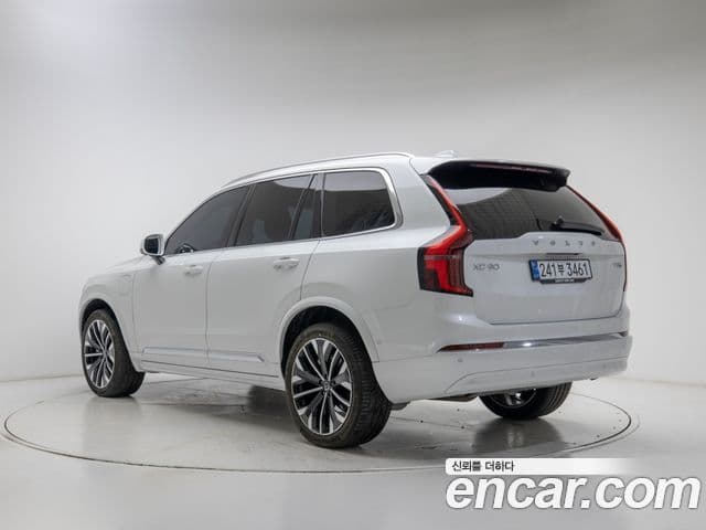 Volvo XC90 2세대 T8 Ultra Bright гибрид, 2026 4
