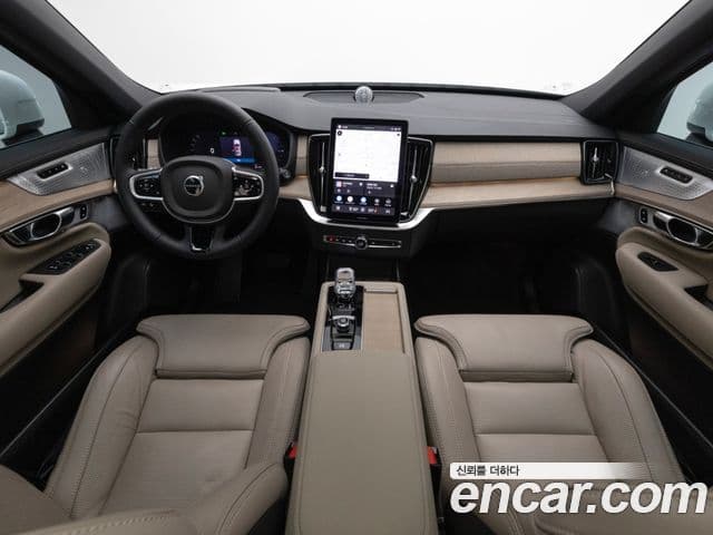 Volvo XC90 2세대 T8 Ultra Bright гибрид, 2026 7