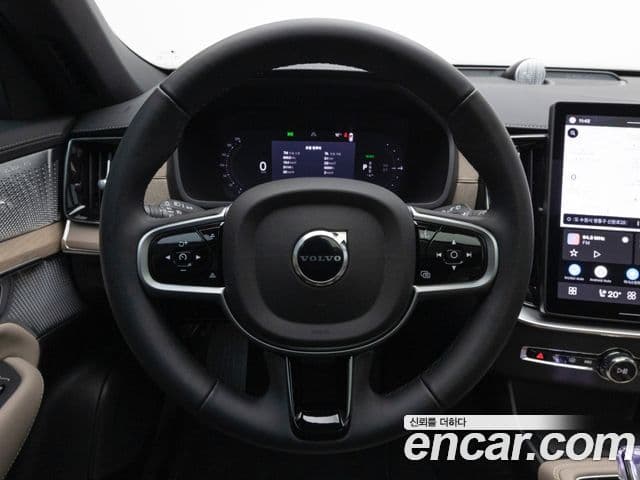 Volvo XC90 2세대 T8 Ultra Bright гибрид, 2026 11
