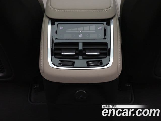 Volvo XC90 2세대 T8 Ultra Bright гибрид, 2026 16
