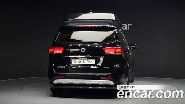 Kia All New Carnival Noblesse, 2017 4