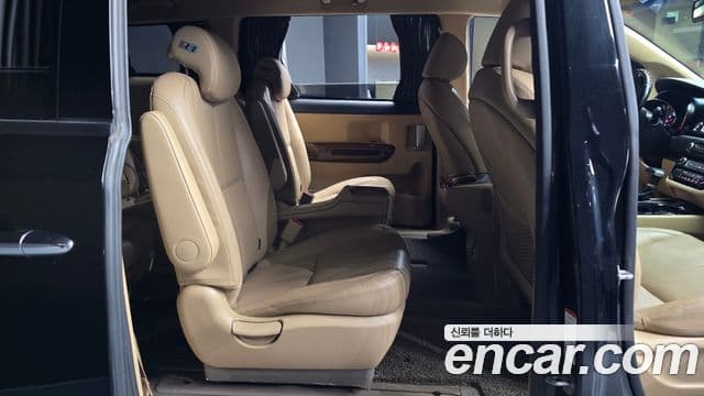 Kia All New Carnival Noblesse, 2017 12