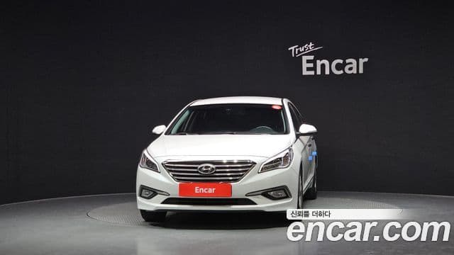 Hyundai LF Sonata 2.0 Smart, 2015 3