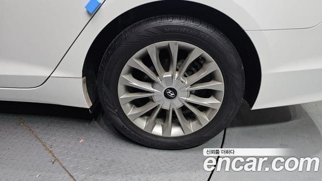 Hyundai LF Sonata 2.0 Smart, 2015 все фото