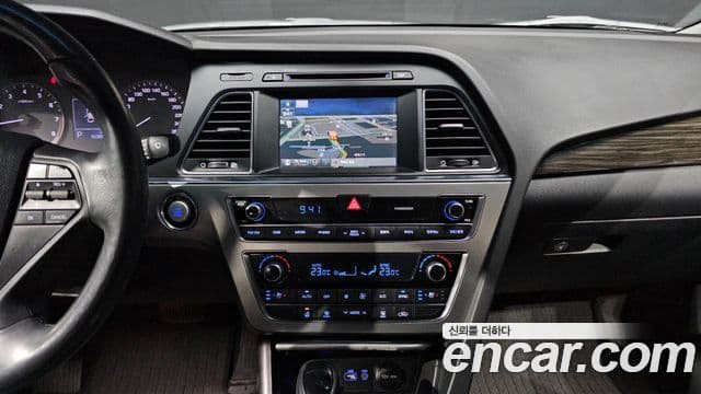 Hyundai LF Sonata 2.0 Smart, 2015 15