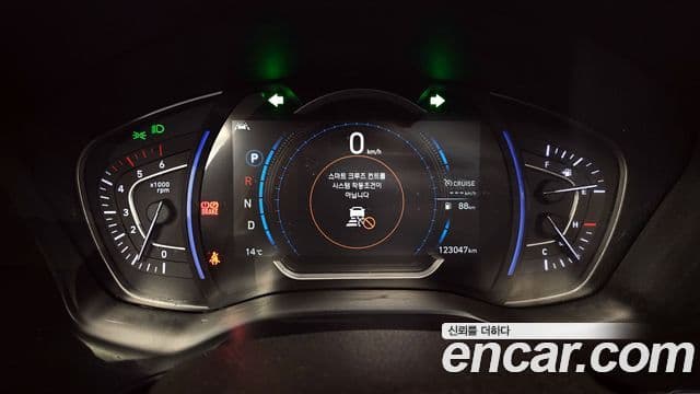 Hyundai Santa Fe TM Prestige, 2019 8