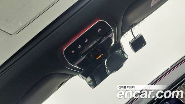 Mercedes-Benz E-класс W214 Exclusive, 2025 17