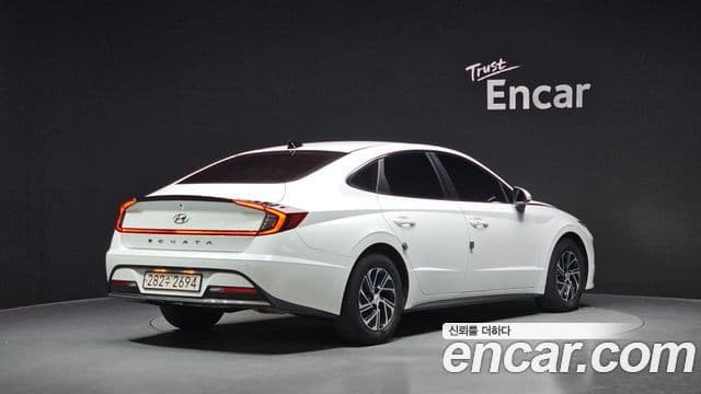 Hyundai Sonata гибрид (DN8) Modern, 2022 2