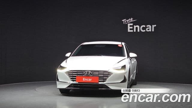 Hyundai Sonata гибрид (DN8) Modern, 2022 3