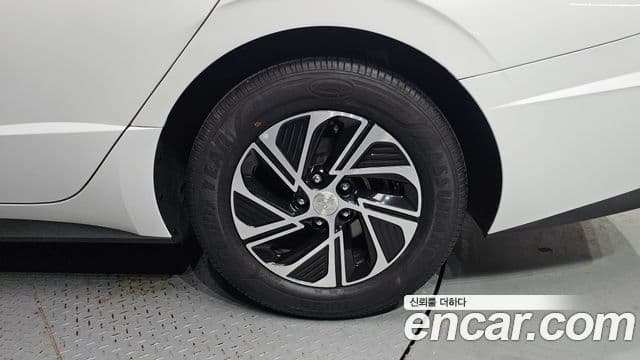Hyundai Sonata гибрид (DN8) Modern, 2022 все фото