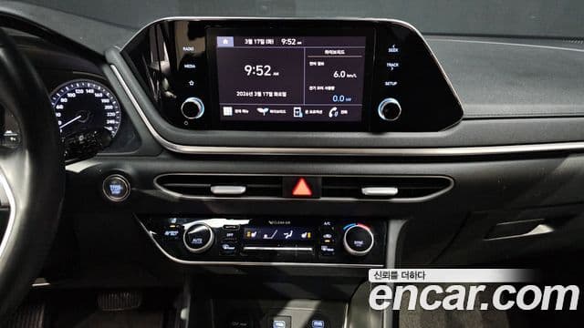 Hyundai Sonata гибрид (DN8) Modern, 2022 15