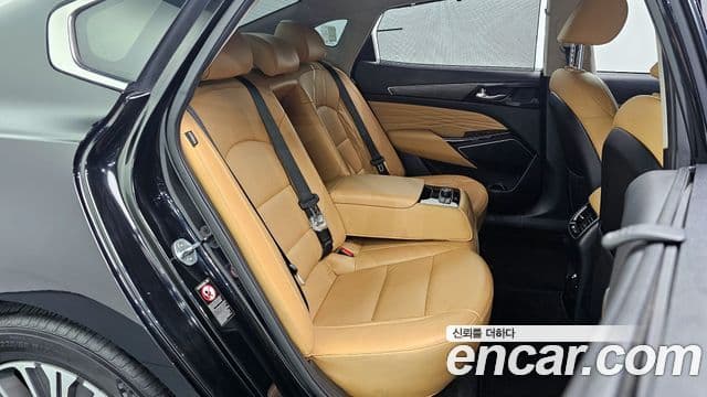 Kia K7 Premier гибрид Signature, 2020 12