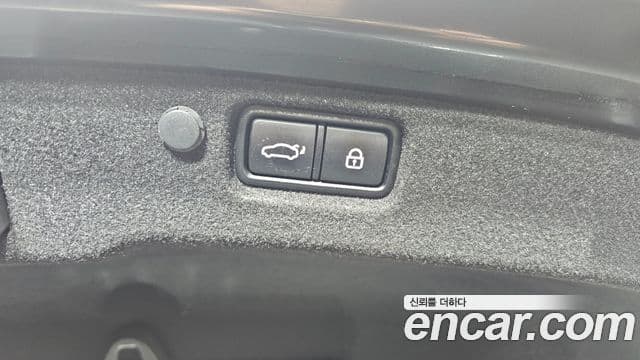 Kia K7 Premier гибрид Signature, 2020 20