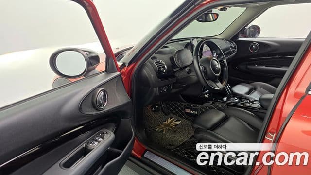 Mini Cooper 클럽맨 2세대, 2022 10