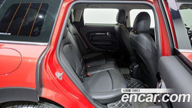 Mini Cooper 클럽맨 2세대, 2022 12