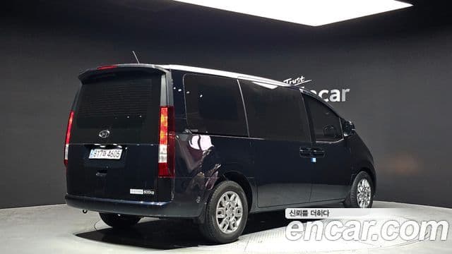 Hyundai Staria Modern, 2024 2