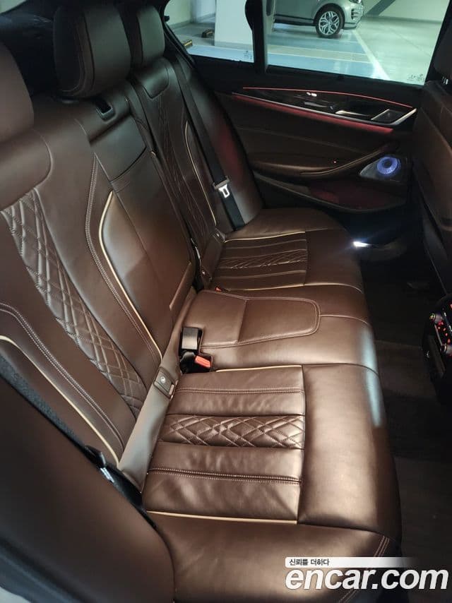 BMW 5시리즈 (G30) 540i xDrive M Sport Plus, 2018 10