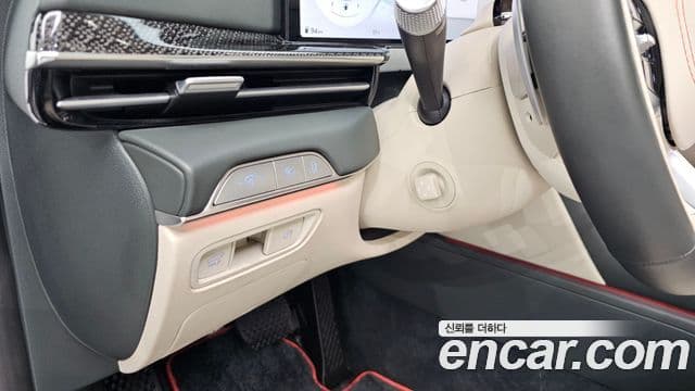 Genesis GV80 купе, 2024 18