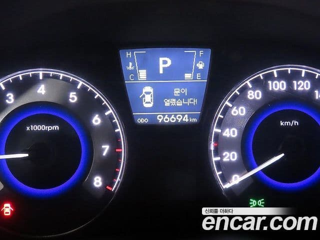 Hyundai Accent(новый кузов / новое поколение) Premier, 2012 9