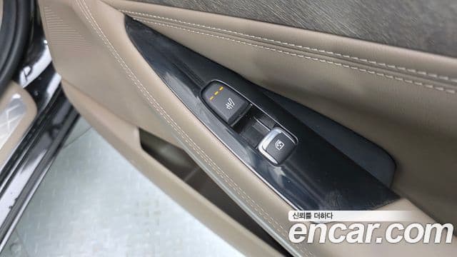 Kia K8 гибрид Noblesse, 2022 18