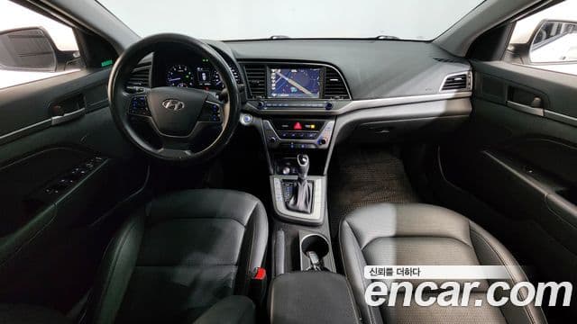 Hyundai Avante AD 1.6 GDI Value Plus, 2018 7