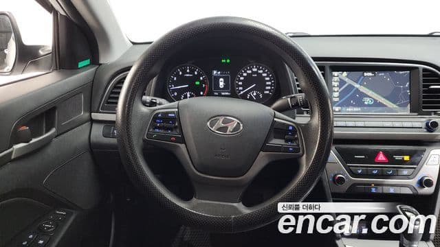 Hyundai Avante AD 1.6 GDI Value Plus, 2018 14