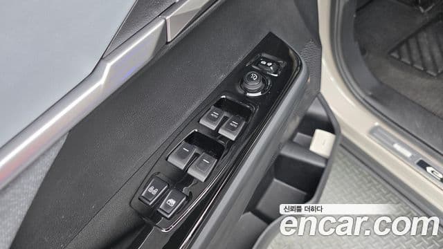 KG모빌리티(SsangYong) Torres EVX E7, 2024 13